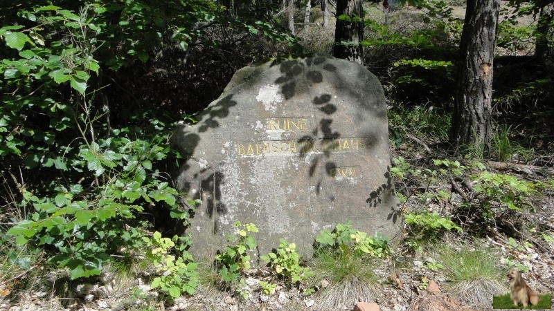 Ritterstein Nr. 242-2b Ruine Badisch Jagdhaus.JPG - Ritterstein Nr.242 Ruine Badisch Jagdhaus